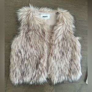 BB Dakota Faux Fur Vest in Cream and Tan